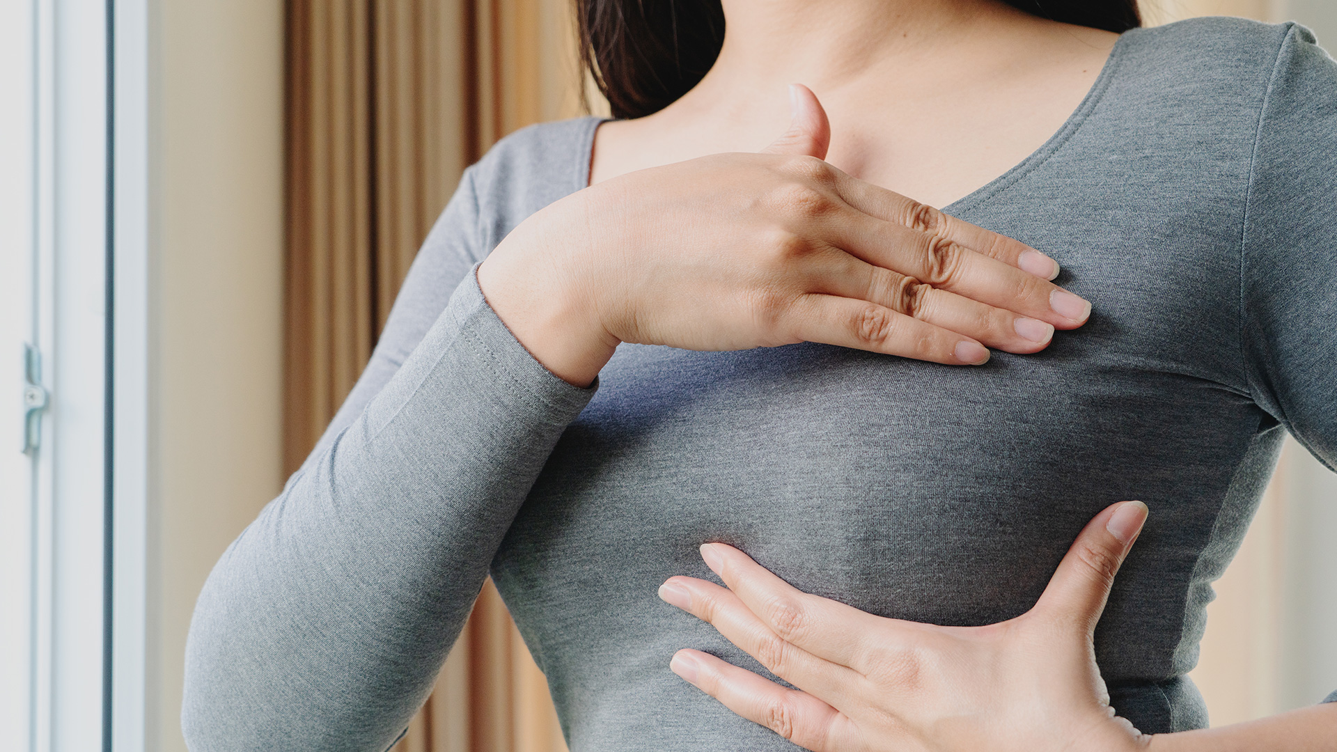 причины тянущих болей в грудях у женщин фото 45